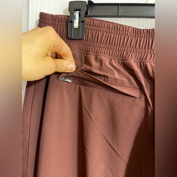 Athleta Brooklyn Lined Stretchy Pockets Burgundy Elastic Joggers Size 10 - Picture 11 of 15